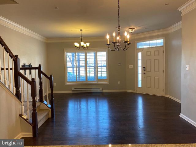 43075 THOROUGHFARE GAP TER, Ashburn, VA 20148