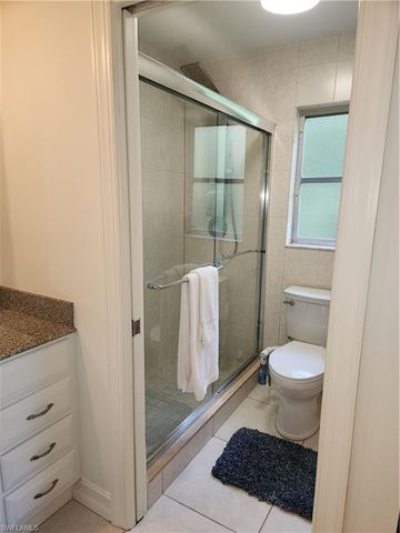 1337 Center LN, Naples, FL 34110