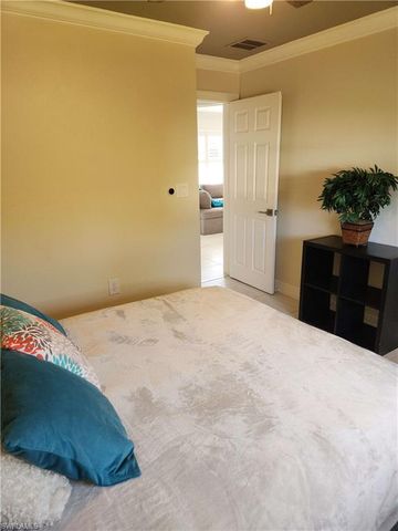 1337 Center LN, Naples, FL 34110
