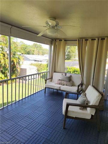 1337 Center LN, Naples, FL 34110