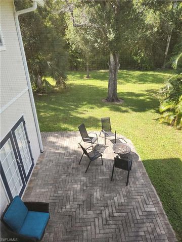 1337 Center LN, Naples, FL 34110