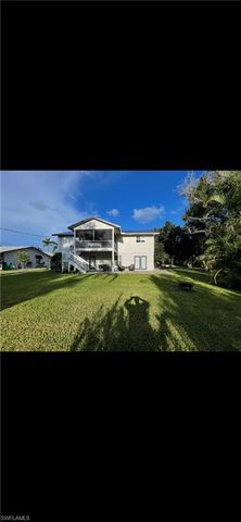 1337 Center LN, Naples, FL 34110
