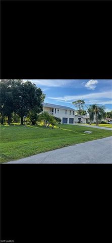 1337 Center LN, Naples, FL 34110
