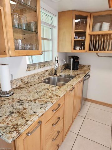 1337 Center LN, Naples, FL 34110