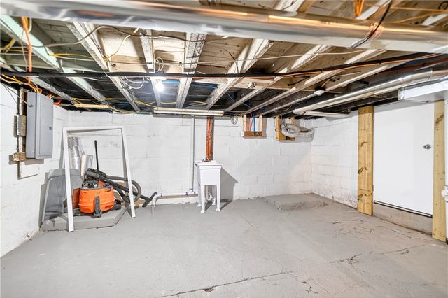 781 Cassidy Ave, Monongahela, PA 15063