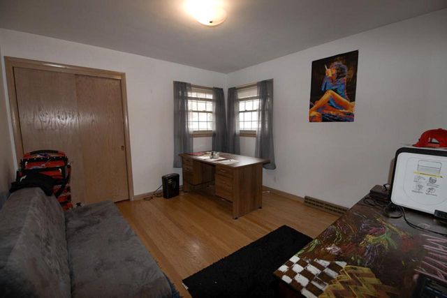 441 N 112th STREET, Wauwatosa, WI 53226