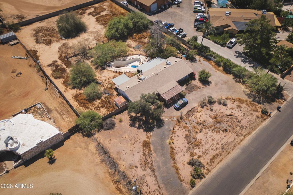 16617 N 43RD Street, Phoenix, AZ 85032