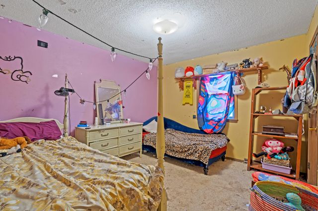 2808 PINE DR, Columbia, MO 65202