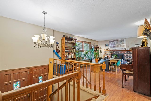 2808 PINE DR, Columbia, MO 65202