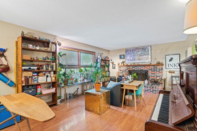 2808 PINE DR, Columbia, MO 65202