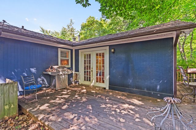 2808 PINE DR, Columbia, MO 65202