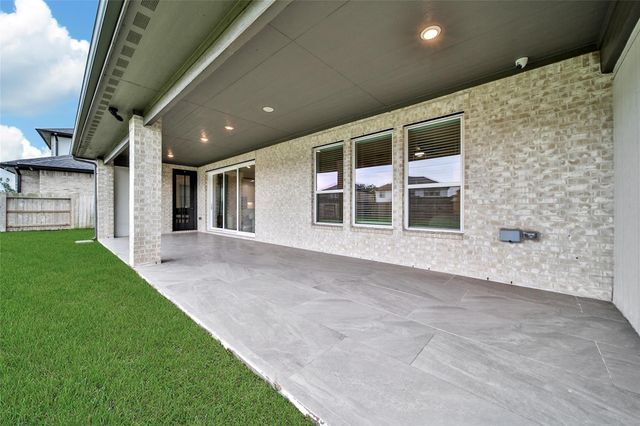 5615 Trinity Heights Lane, Sugar Land, TX 77479