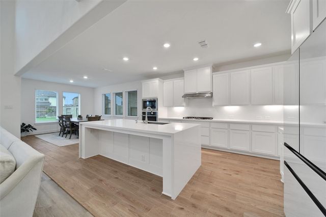 5615 Trinity Heights Lane, Sugar Land, TX 77479