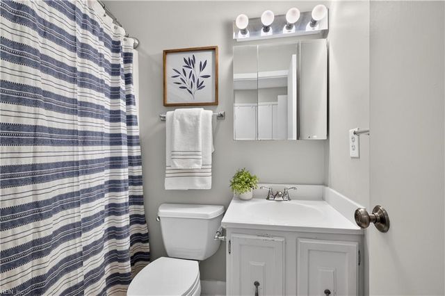 2239 Saint Marshall DR, Virginia Beach, VA 23454