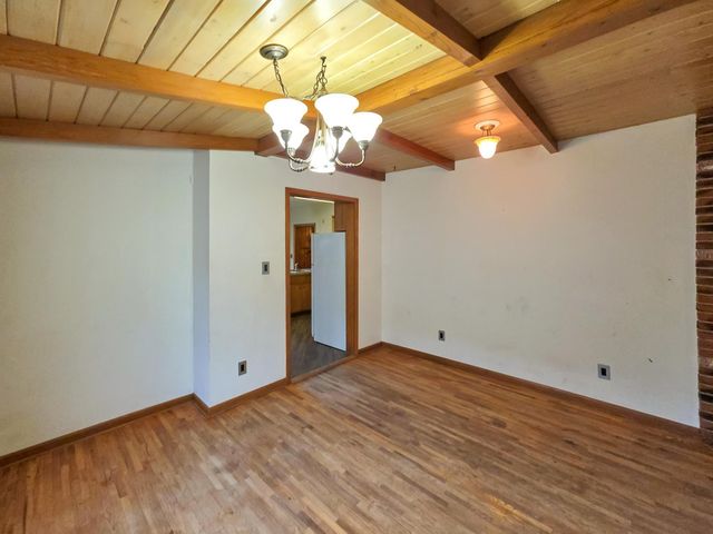 939 Duluth Avenue N, Thief River Falls, MN 56701