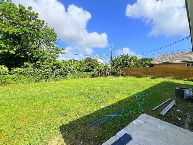 10355 SW 149 TE, Kendall, FL 33176