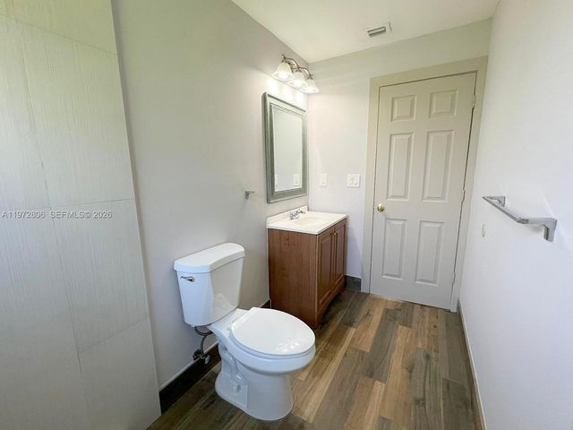 10355 SW 149 TE, Kendall, FL 33176