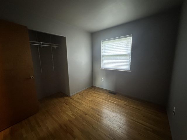 9856 Van Buren Street, Belleville, MI 48111
