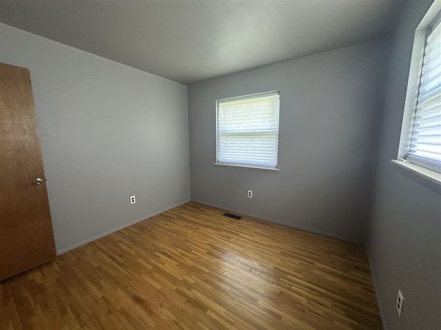 9856 Van Buren Street, Belleville, MI 48111