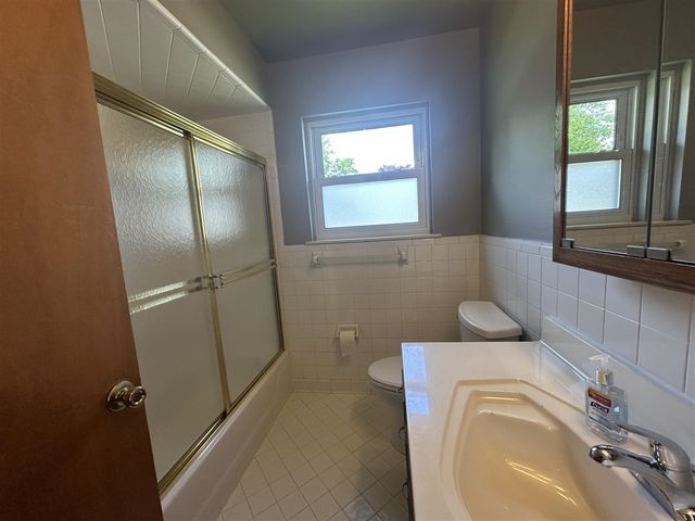 9856 Van Buren Street, Belleville, MI 48111