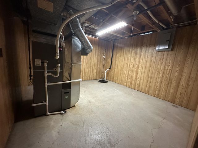 9856 Van Buren Street, Belleville, MI 48111