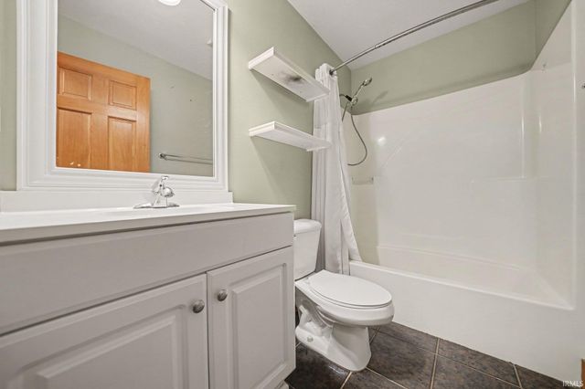30549 Mary Don Lane, Elkhart, IN 46517
