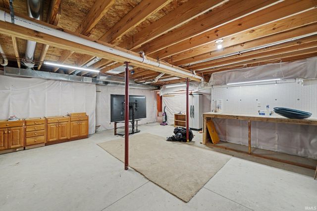 30549 Mary Don Lane, Elkhart, IN 46517