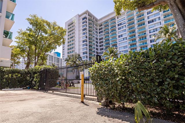 1035 West Ave PH02, Miami Beach, FL 33139