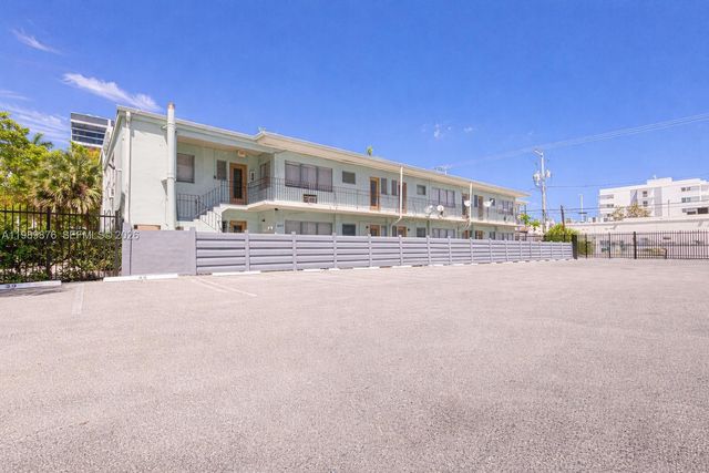 1035 West Ave PH02, Miami Beach, FL 33139