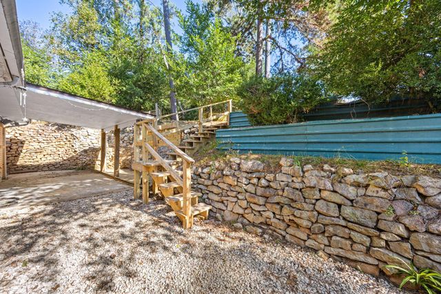 113 Hillendale Drive, Livingston, TX 77351