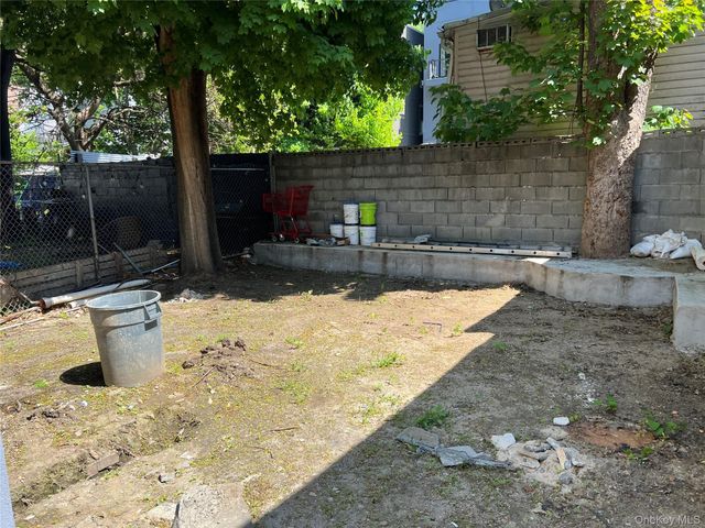 2854 Briggs Avenue, Bronx, NY 10458
