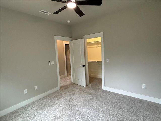 7 Prestwick Lane, Bella Vista, AR 72715