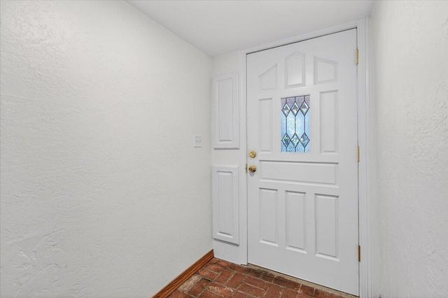 1635 NE Beacon Drive, Grants Pass, OR 97526