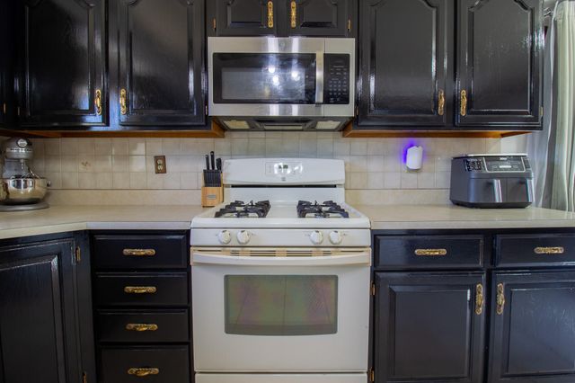 7920 Harrison Avenue, Munster, IN 46321