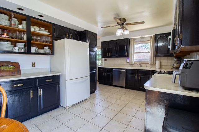 7920 Harrison Avenue, Munster, IN 46321
