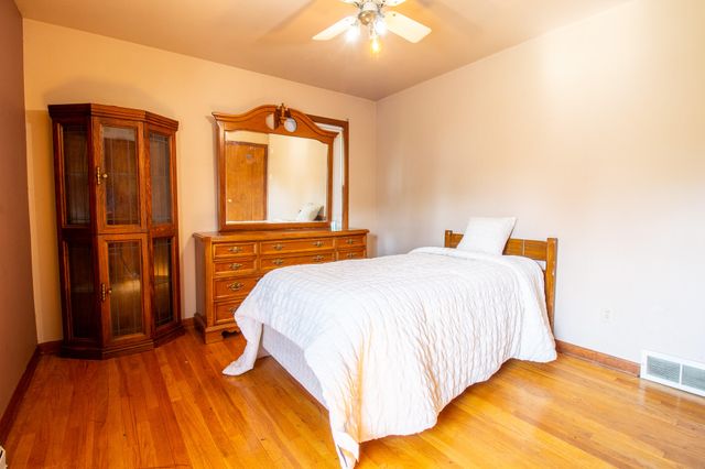 7920 Harrison Avenue, Munster, IN 46321