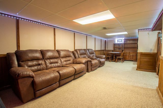 7920 Harrison Avenue, Munster, IN 46321