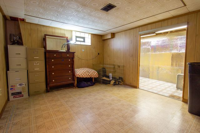 7920 Harrison Avenue, Munster, IN 46321