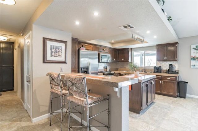 27350 Melanita, Cathedral City, CA 92234