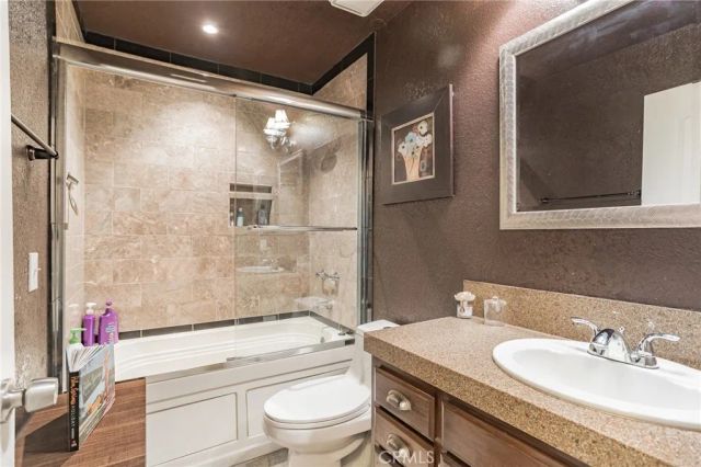 27350 Melanita, Cathedral City, CA 92234