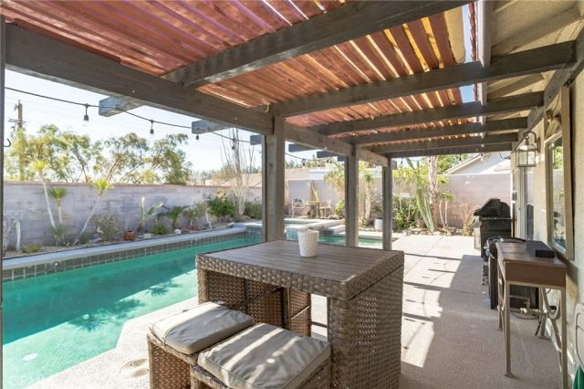 27350 Melanita, Cathedral City, CA 92234