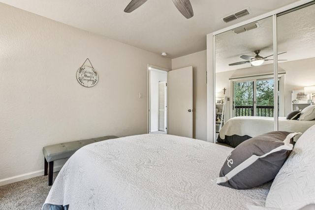 340 Crestridge Ln, Folsom, CA 95630