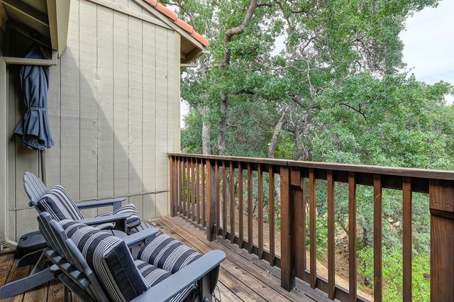 340 Crestridge Ln, Folsom, CA 95630