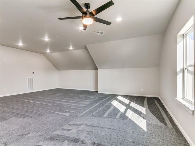 5812 Cimarron Manor, Guthrie, OK 73044