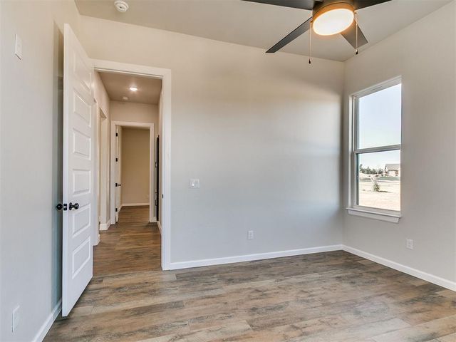 5812 Cimarron Manor, Guthrie, OK 73044