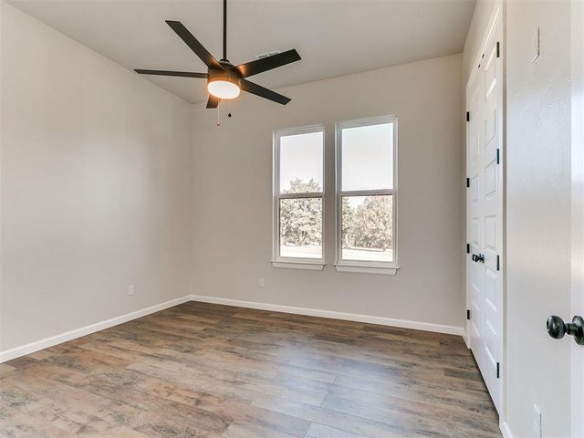 5812 Cimarron Manor, Guthrie, OK 73044