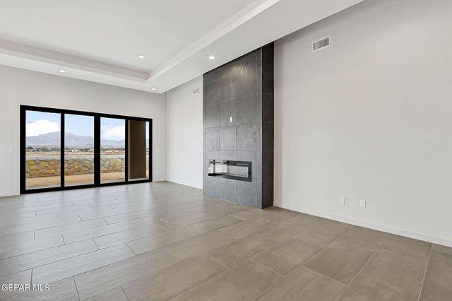 5956 Mohegan Sun St. Street, El Paso, TX 79932