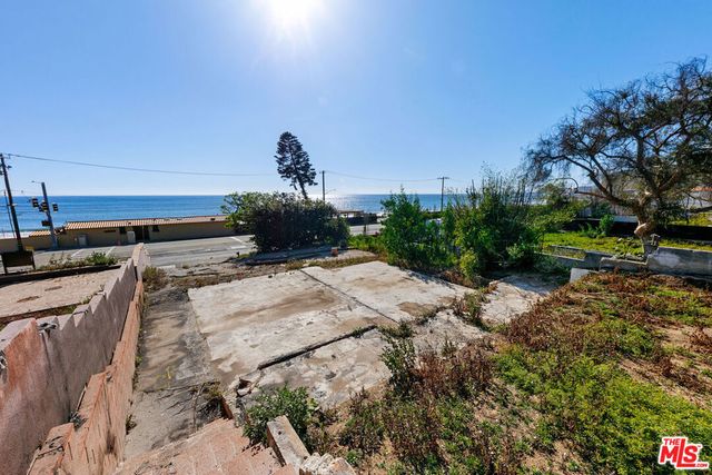 21443 Pacific Coast Highway, Malibu, CA 90265