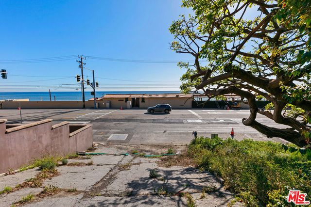 21443 Pacific Coast Highway, Malibu, CA 90265