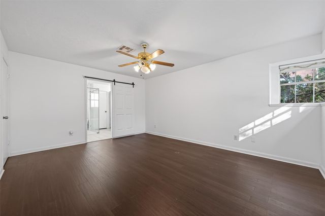 3107 Little Bear Drive, Kingwood, TX 77339